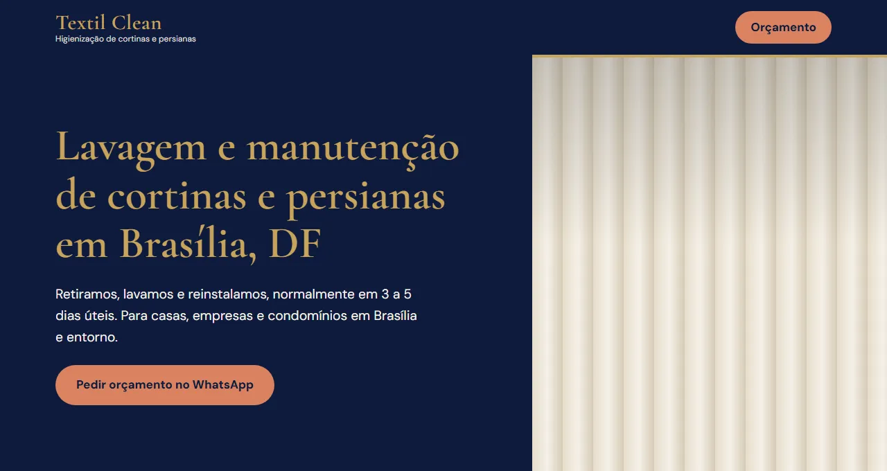 Primeira tela do site da Textil Clean: título sobre lavagem de cortinas e persianas em Brasília e botão de orçamento no WhatsApp